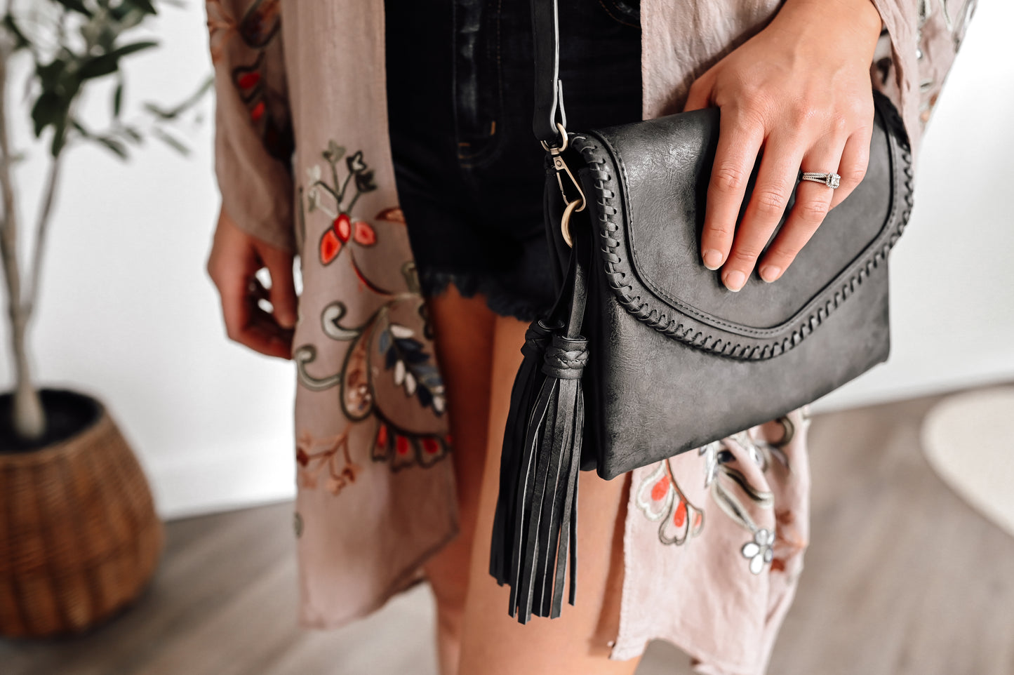 boutique-crossbody-purse