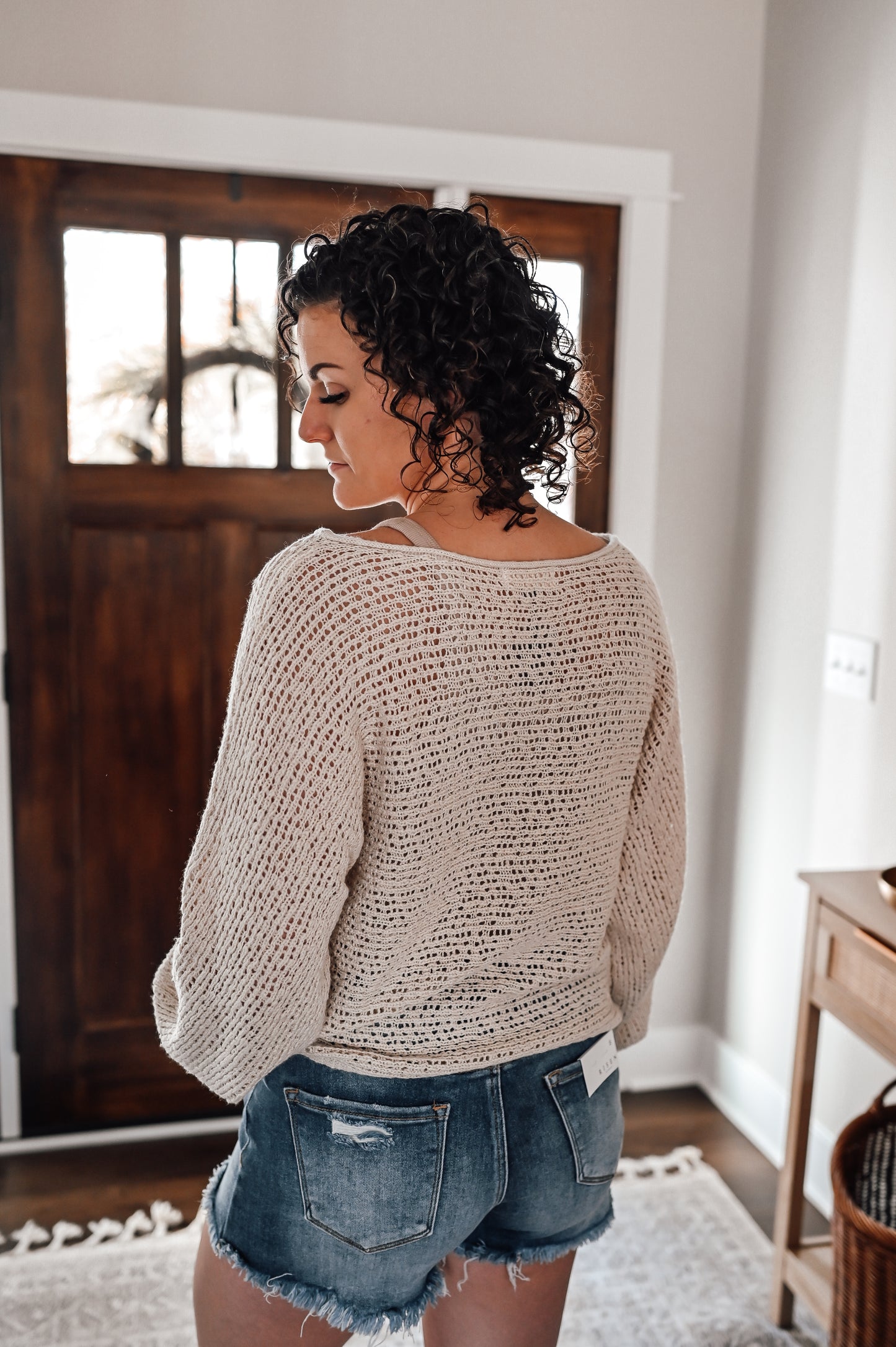 boutique-lightweight-sweater