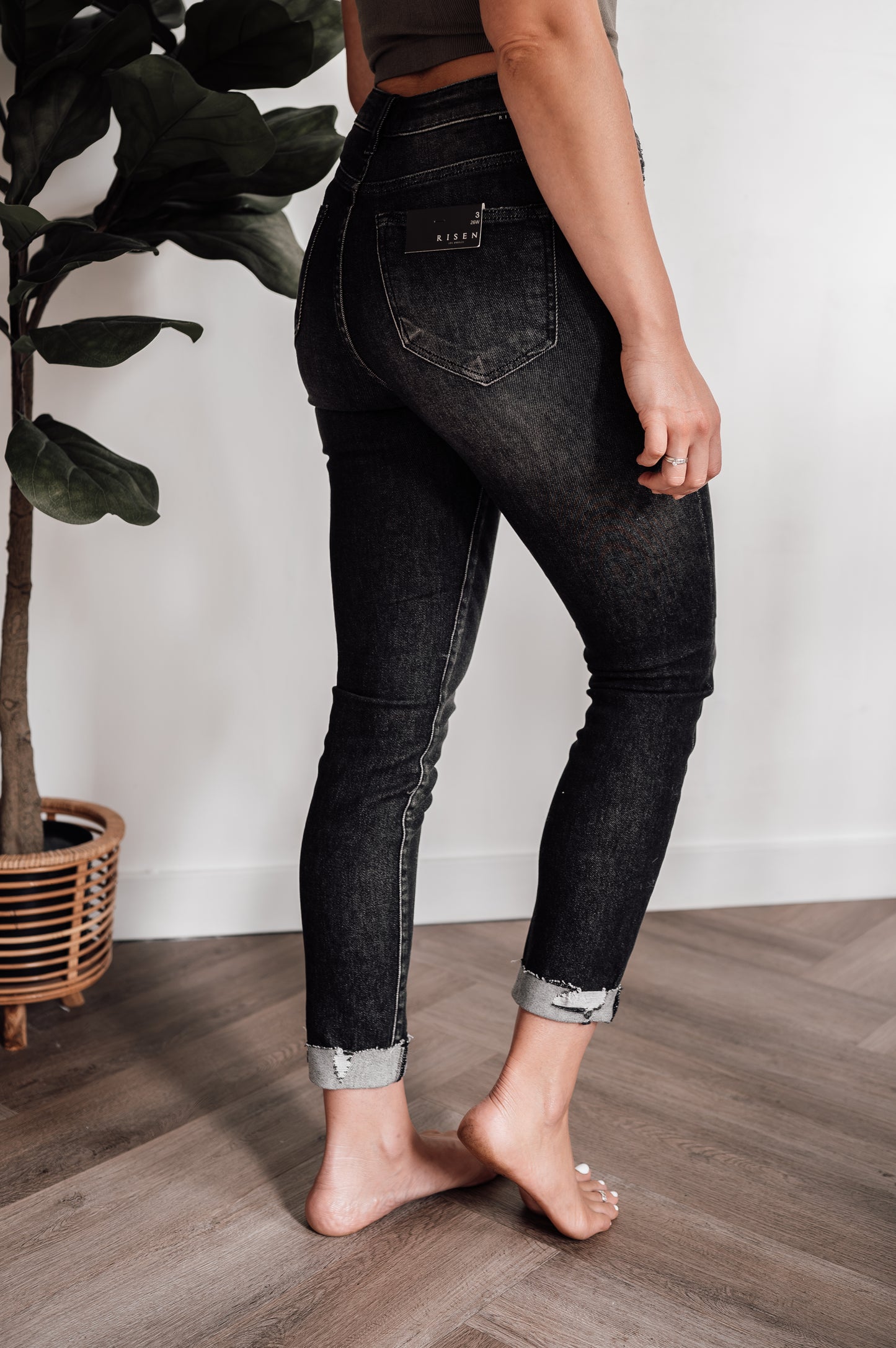 risen-black-skinny-jeans