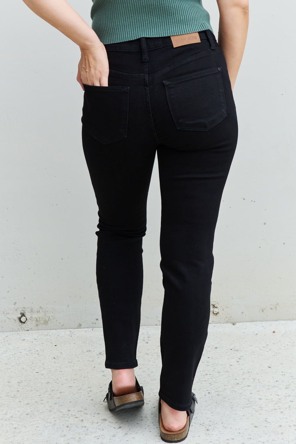 Judy Blue Black Mid Rise Slim Fit Jeans