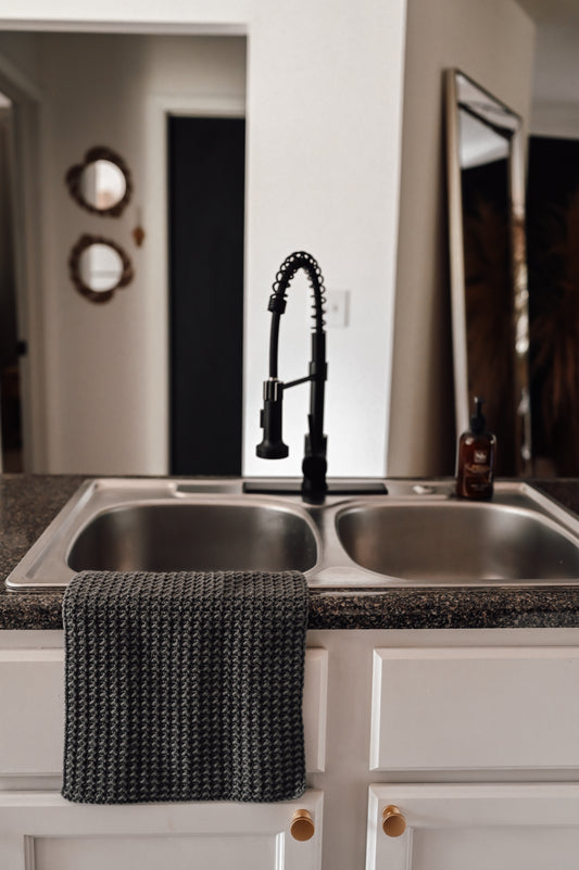 grey-crocheted-dish-towel