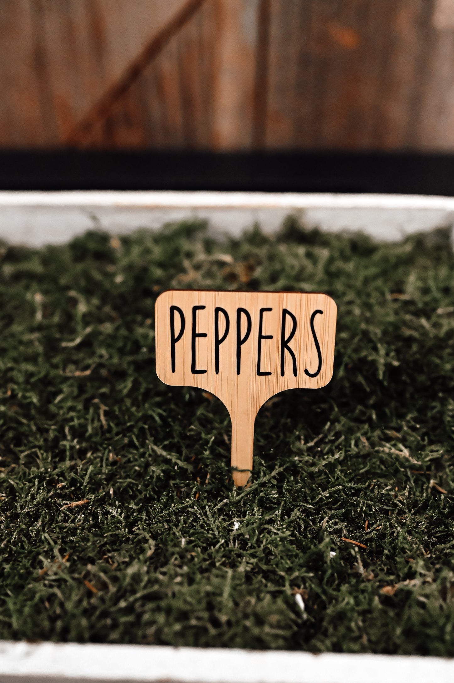 peppers-garden-stake