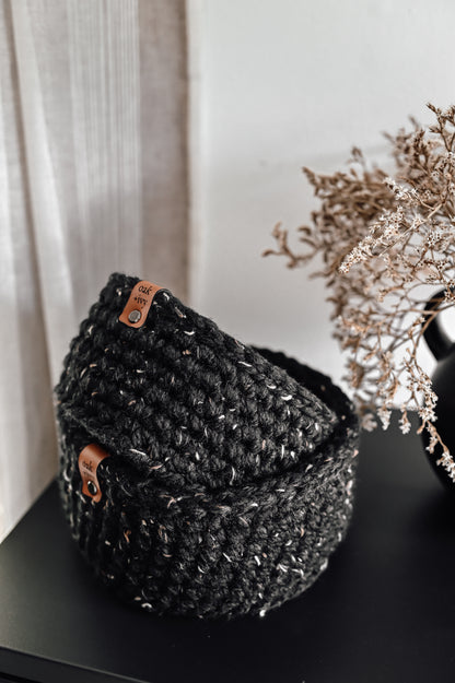 black-crocheted-nesting-baskets