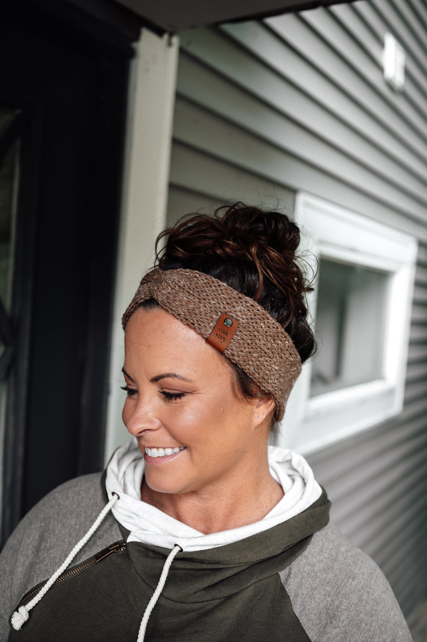 womens-brown-knit-headband