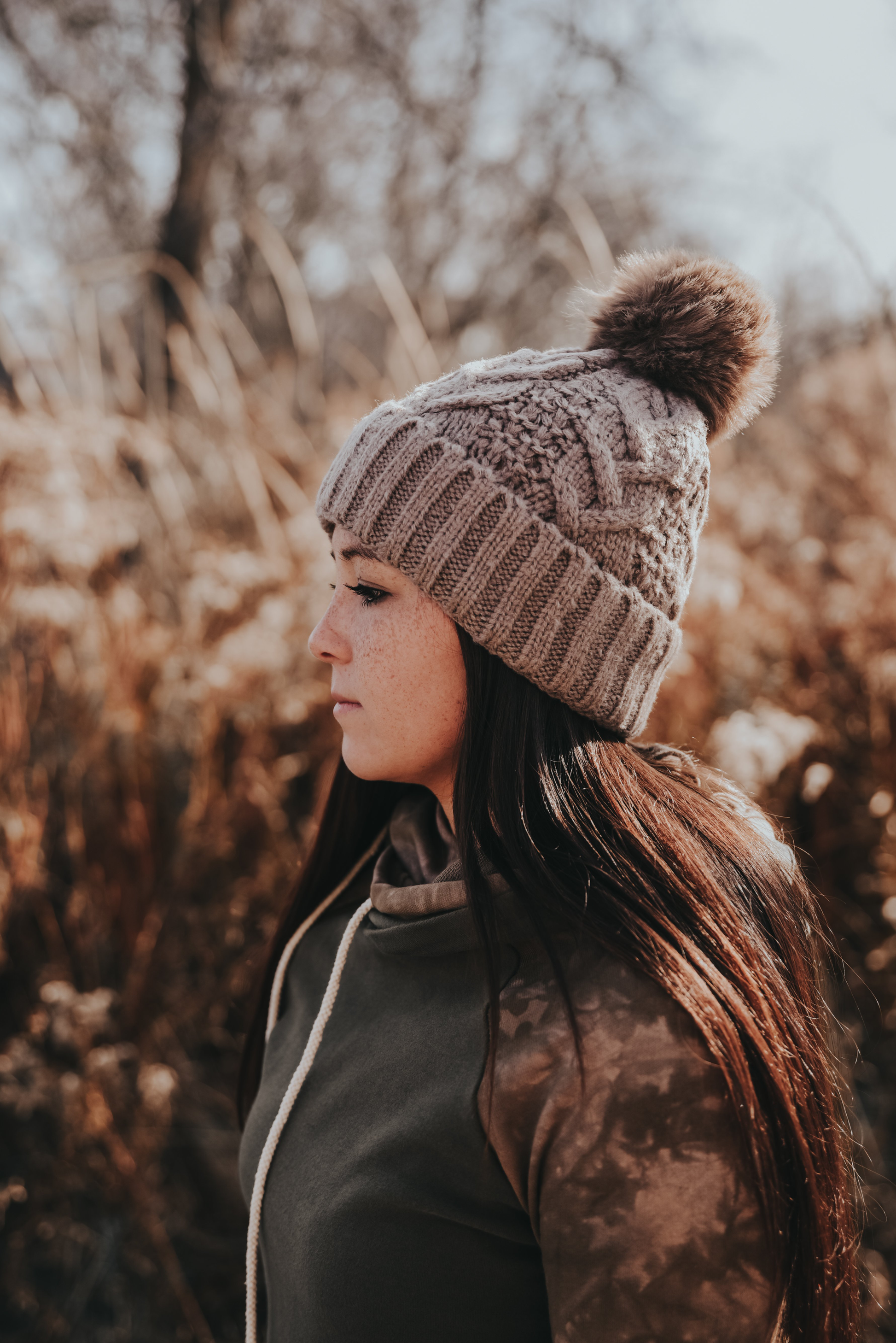 mocha-cable-knit-beanie-hat